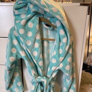 Cozy Cynthia rowley bathrobe